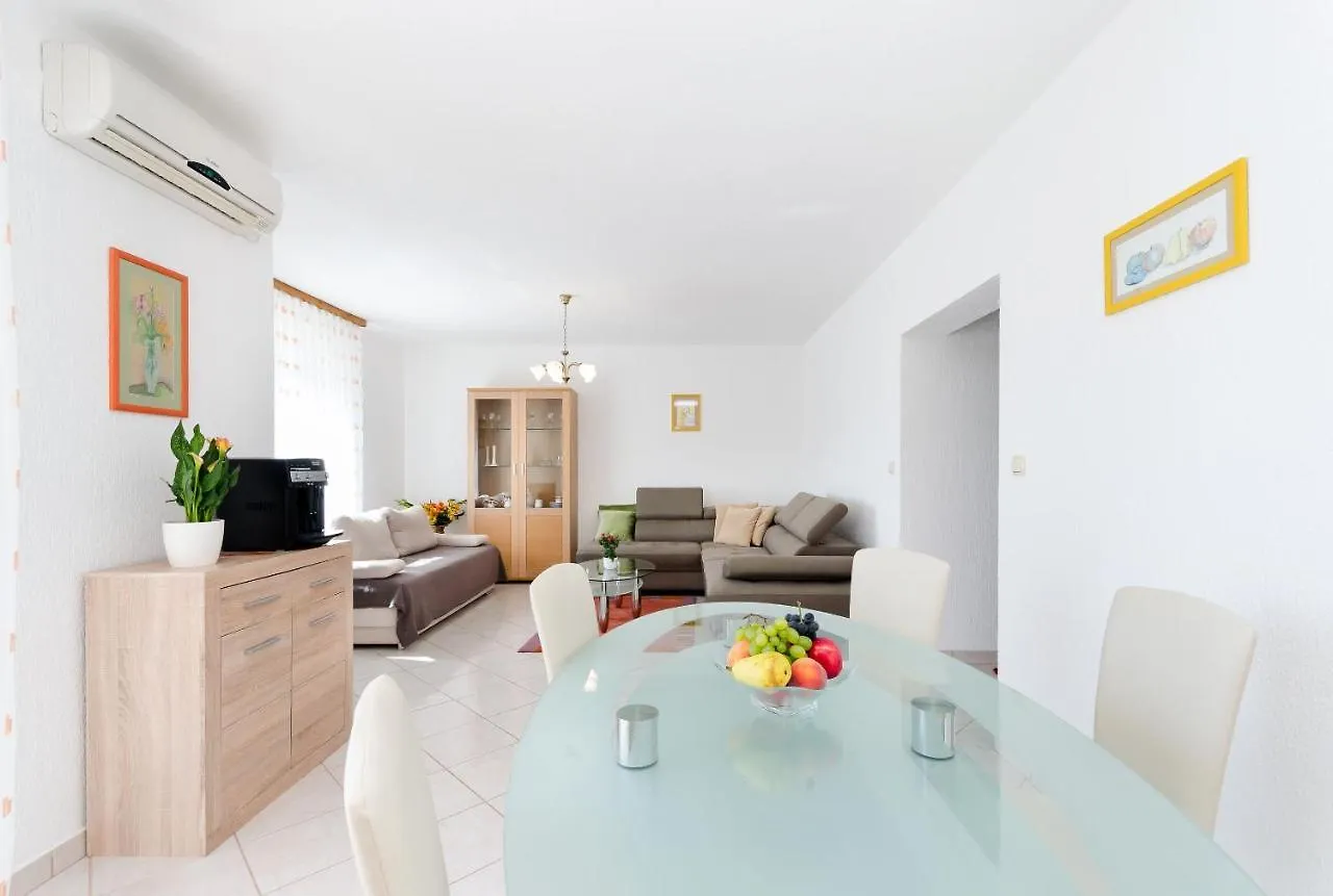 פובילה Apartments Maravera