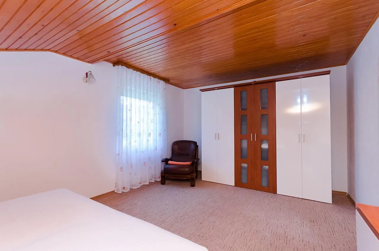 פובילה Apartments Maravera