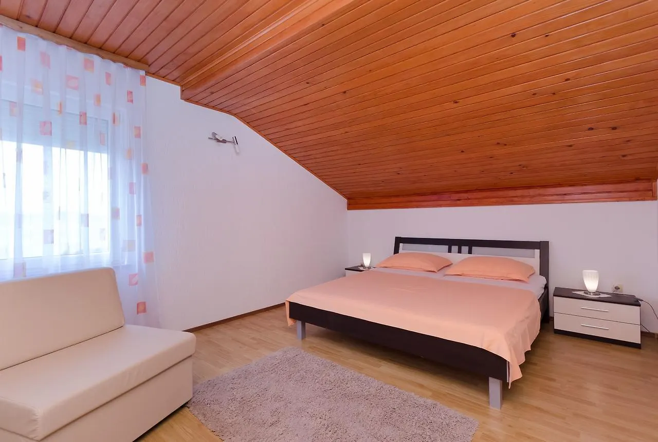 פובילה Apartments Maravera